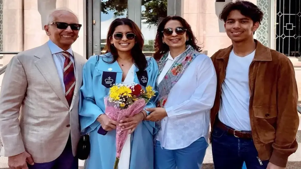 juhi chawla with family